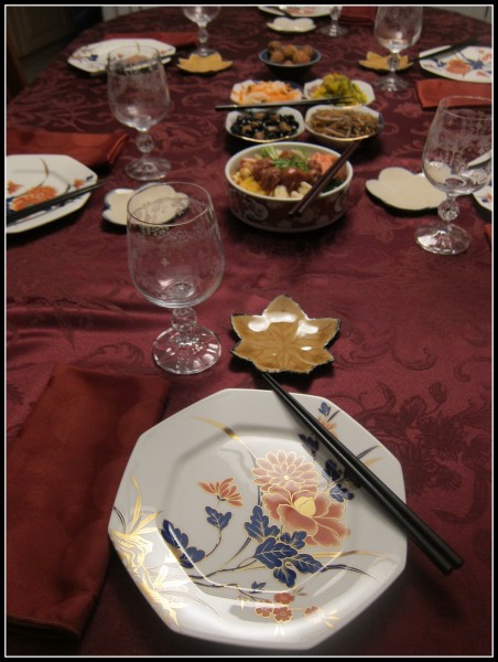 Togamis-dinner-table-is-set-2