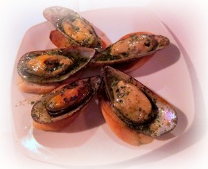 Thanh-Long-SF-broiled-mussels