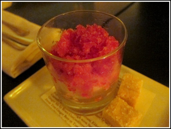 Blood orange and grapefruit granitas with shortbread cookie ($7) - The flavor wasn't there.