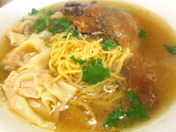 Braised duck leg noodle soup with wonton ($7.59) - #4 on the menu Score: 12/30 