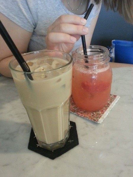Soy milk tea (right) and strawberry lemonade (right)